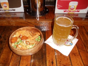 Amstel Wheat_with snacks